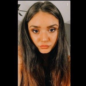 Meet your Posher, Hailey